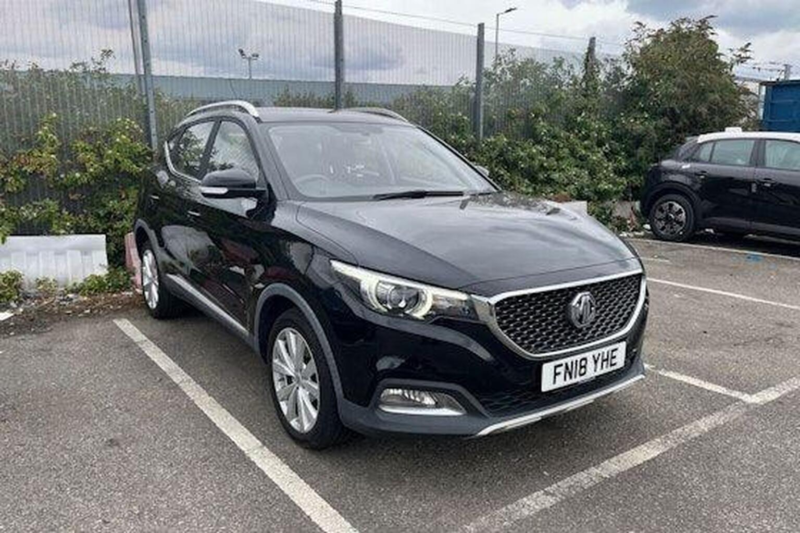 2018 MG MG Zs 1.5 Vti-Tech Exclusive Euro 6 (s/s) 5dr in Red — image 1