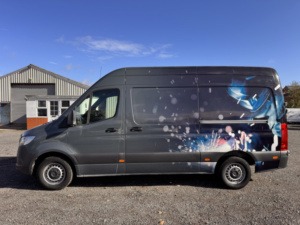 2022 Mercedes-Benz Sprinter 315 Mwb Rwd Panel Van. 1 Owner. Nav. Carplay. 1 Owner in White — image 2