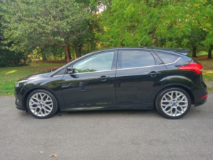 2015 Ford Focus 1.0 T Ecoboost Zetec S in Black — image 3