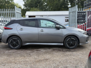2024 Nissan Leaf 39kwh N-Connecta Auto 5dr in Grey — image 4