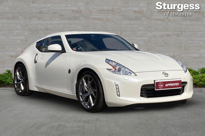 2017 Nissan 370 Z 3.7 V6 Gt Euro 6 3dr in White — image 1