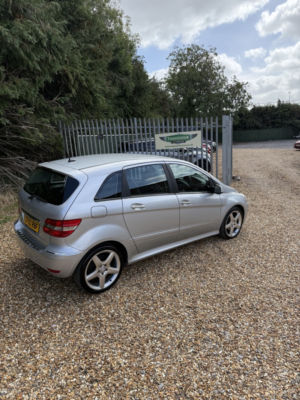 2010 Mercedes-Benz B Class 1.5 B160 Blueefficiency Sport in Silver — image 4