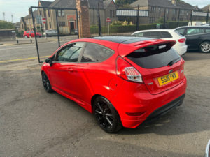 2016 Ford Fiesta 1.0t Ecoboost St-Line Hatchback 3dr Petrol Manual Euro 6 (s/s) (140 Ps) in Red — image 5