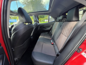 2022 Toyota Yaris Cross 1.5 Vvt-H Excel SUV 5dr Petrol Hybrid E-CVT Euro 6 (s/s) (116 Ps) in Red — image 6