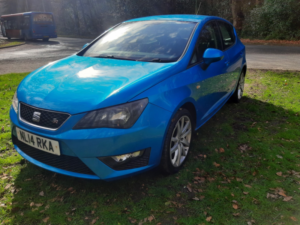 2014 SEAT Ibiza 1.2 Tsi Fr in Blue — image 4