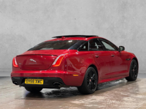 2016 Jaguar Xj 3.0d V6 R-Sport Auto Euro 6 (s/s) 4dr in Red — image 5