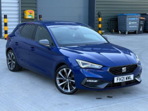 2021 SEAT Leon 1.5 Tsi Evo Fr Sport Euro 6 (s/s) 5dr in Blue — image 5