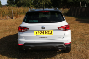 2024 SEAT Arona 1.0 Tsi Fr in White — image 6
