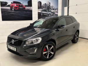 2017 Volvo Xc60 2.4 D4 R-Design Nav Auto AWD Euro 6 (s/s) 5dr in Grey — image 2