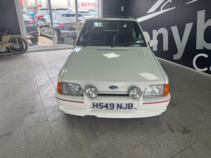 1991 Ford Escort 1.6 Xr3i 3dr in Multicolour — image 2