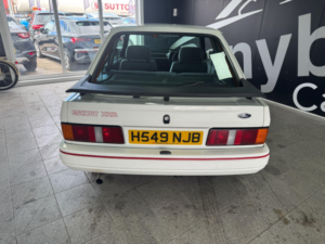 1991 Ford Escort 1.6 Xr3i 3dr in Multicolour — image 6