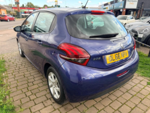 2017 Peugeot 208 1.2 Puretech Active Euro 6 5dr in Blue — image 2
