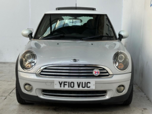 2010 MINI Hatch 1.6 Cooper Camden Euro 5 3dr — image 2