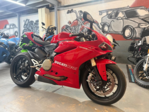 2016 Ducati 1299 Panigale in Red — image 6