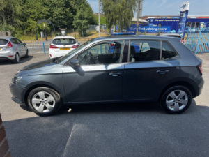 2015 Skoda Fabia 1.0 Se in Grey — image 2