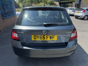 2015 Skoda Fabia 1.0 Se in Grey — image 4