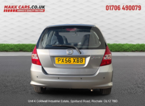 2006 Honda Jazz 1.4 I-Dsi Se in Silver — image 5
