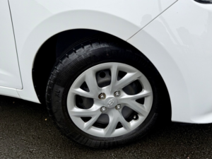 2019 Hyundai I10 1.2 I10*se Auto*only 10k-2keys-Dab-Bt-Fksh-Ulez**flawless** in White — image 4