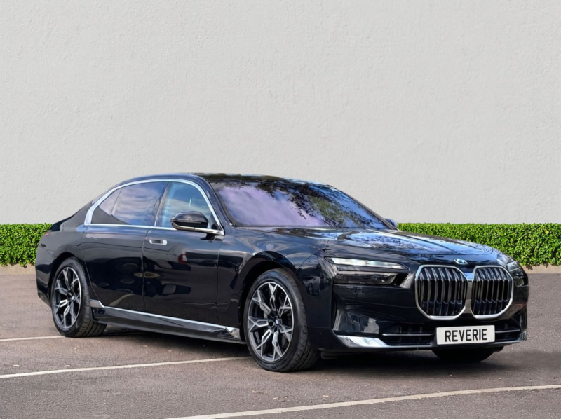 2024 BMW I7 60 105.7kwh Excellence Pro Saloon 4dr Electric Auto Xdrive (544 Ps) in Black — image 1