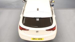 2017 Vauxhall Astra 1.4i Turbo Sri Euro 6 5dr in White — image 5