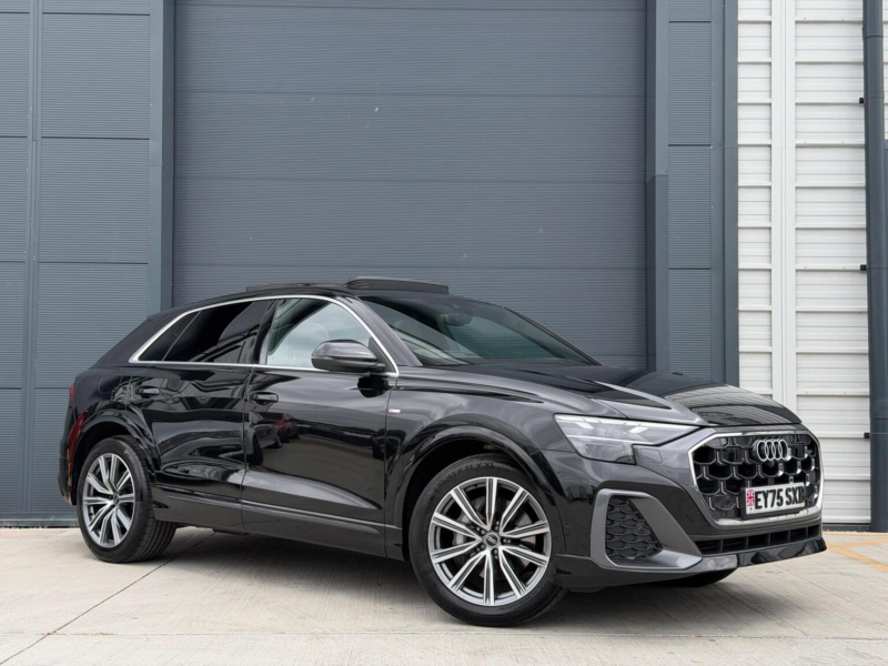 2025 Audi Q8 3.0 Tdi V6 50 S Line Tiptronic Quattro Euro 6 (s/s) 5dr in Black — image 1