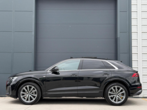 2025 Audi Q8 3.0 Tdi V6 50 S Line Tiptronic Quattro Euro 6 (s/s) 5dr in Black — image 4