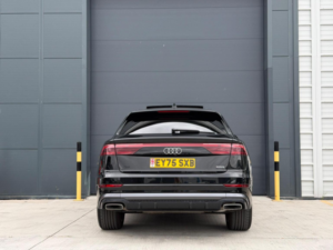 2025 Audi Q8 3.0 Tdi V6 50 S Line Tiptronic Quattro Euro 6 (s/s) 5dr in Black — image 6