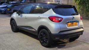 2016 Renault Captur 1.2 Tce Energy Dynamique S Nav Auto Euro 6 (s/s) 5dr in Silver — image 4