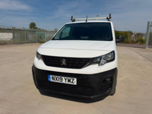 2019 Peugeot Partner 1.6 Bluehdi 1000 Professional in White — image 5