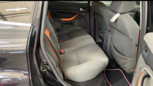 2009 Ford Kuga 2.0 Tdci Zetec AWD Euro 4 5dr in Black — image 5
