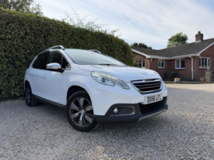 2016 Peugeot 2008 1.6 Bluehdi Allure in White — image 4