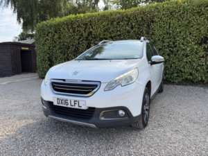 2016 Peugeot 2008 1.6 Bluehdi Allure in White — image 6