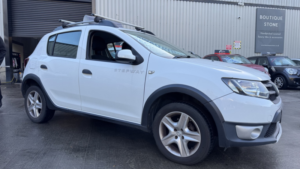 2014 Dacia Sandero Stepway 1.5 Stepway Ambiance Dci 90 Diesel White 5dr Low Tax+2keys+october2027mot in White — image 6
