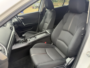 2018 Mazda Mazda3 2.0 Skyactiv-G Sport Black in White — image 3