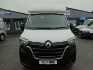 2021 Renault Master 2.3 Dci Energy 35 Business Platform Cab Quickshift Fwd Lwb Euro 6 (s/s) 2dr in White — image 2