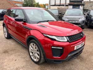 2017 Land Rover Range Rover Evoque Td4 Hse Dynamic Lux in Red — image 3