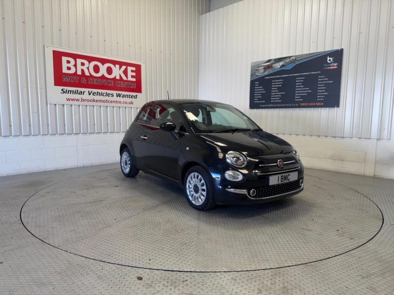 2017 Fiat 500 1.2 Lounge Euro 6 (s/s) 3dr in Black — image 1