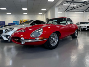 1967 Jaguar E-Type 4.2 Coupe Manual Series 1.5 in Red — image 3