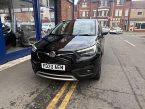 2020 Vauxhall Crossland X 1.2 Turbo Elite Nav Auto Euro 6 (s/s) 5dr in Black — image 3