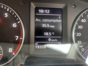2018 Volkswagen Caddy Maxi Life 1.4 Tsi Bluemotion Tech in Blue — image 5