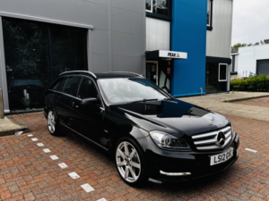 2012 Mercedes-Benz C Class 2.1 C220 Cdi Blueefficiency Sport in Black — image 3