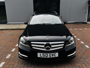 2012 Mercedes-Benz C Class 2.1 C220 Cdi Blueefficiency Sport in Black — image 4