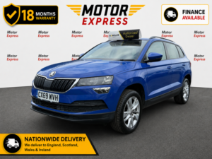 2019 Skoda Karoq 1.6 Tdi Se Technology in Blue — image 4