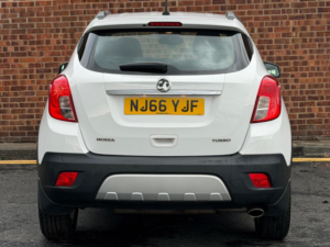 2016 Vauxhall Mokka 1.4i Turbo Exclusiv 2WD Euro 6 (s/s) 5dr in White — image 3