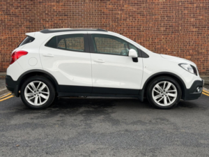 2016 Vauxhall Mokka 1.4i Turbo Exclusiv 2WD Euro 6 (s/s) 5dr in White — image 5