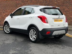 2016 Vauxhall Mokka 1.4i Turbo Exclusiv 2WD Euro 6 (s/s) 5dr in White — image 6