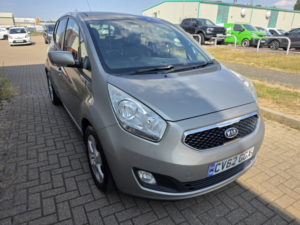 2012 Kia Venga 1.6 3 in Silver — image 2