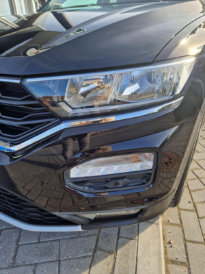 2021 Volkswagen T-Roc 1.5 Tsi Evo Active Euro 6 (s/s) 5dr in Black — image 3