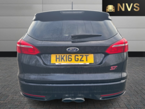 2016 Ford Focus 2.0 Tdci St-3 in Black — image 6