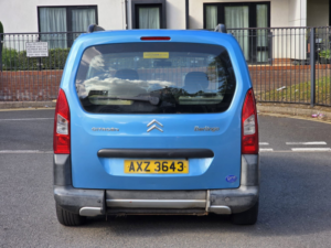 2010 Citroen Berlingo 1.6 Hdi Xtr Multispace MPV 5dr Diesel Manual Euro 4 (90 Ps) in Blue — image 5